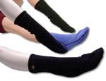 new_toesteesocksgroup_sm.jpg